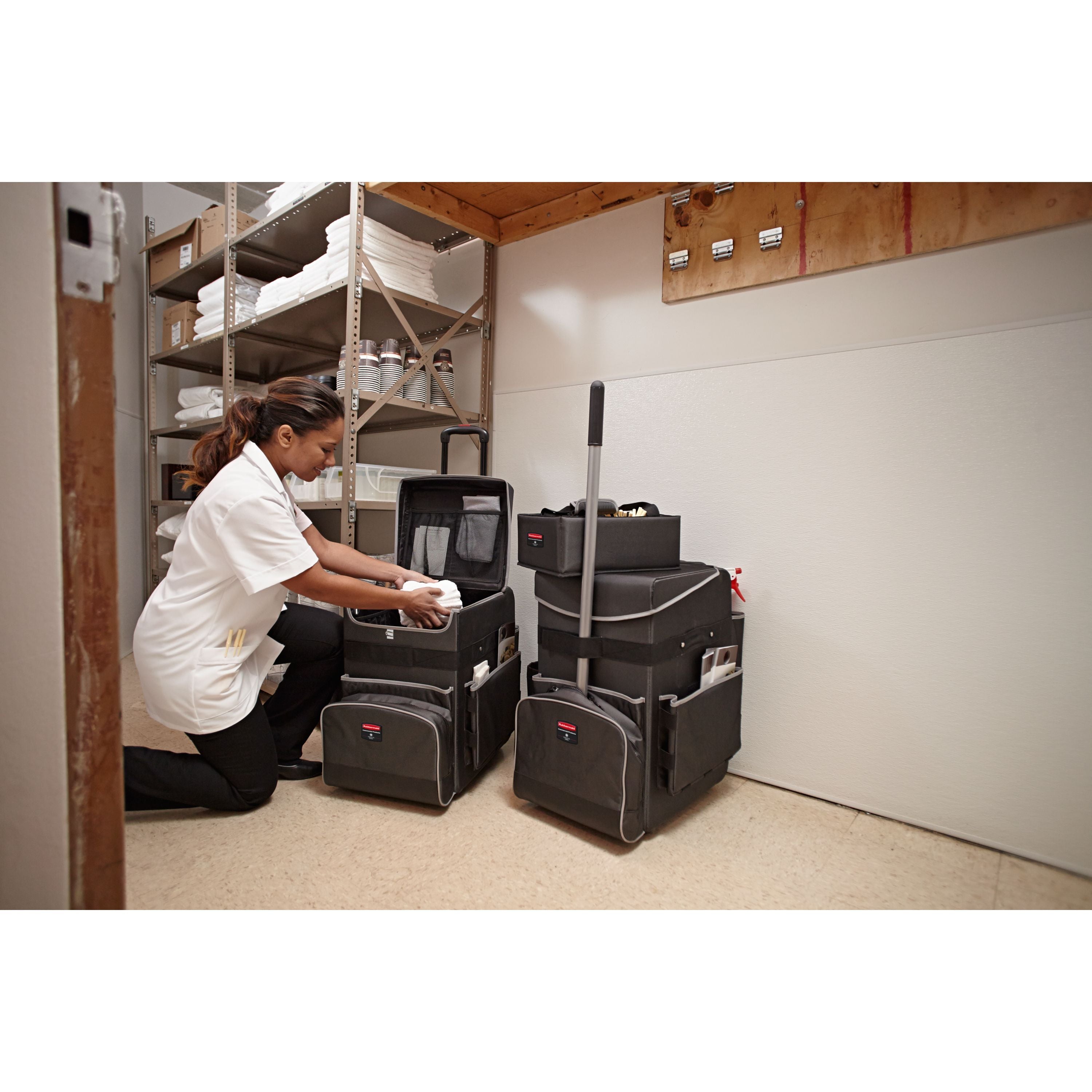 Rubbermaid Executive Quick Cart - Medium
