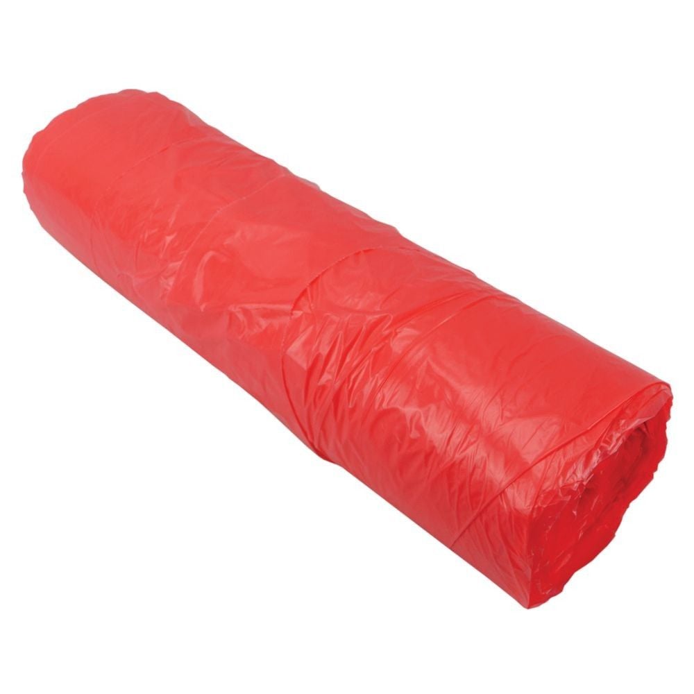 Red Aprons on Roll 200