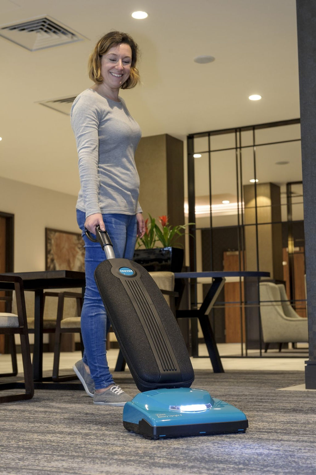 Truvox Valet Battery Upright Vacuum
