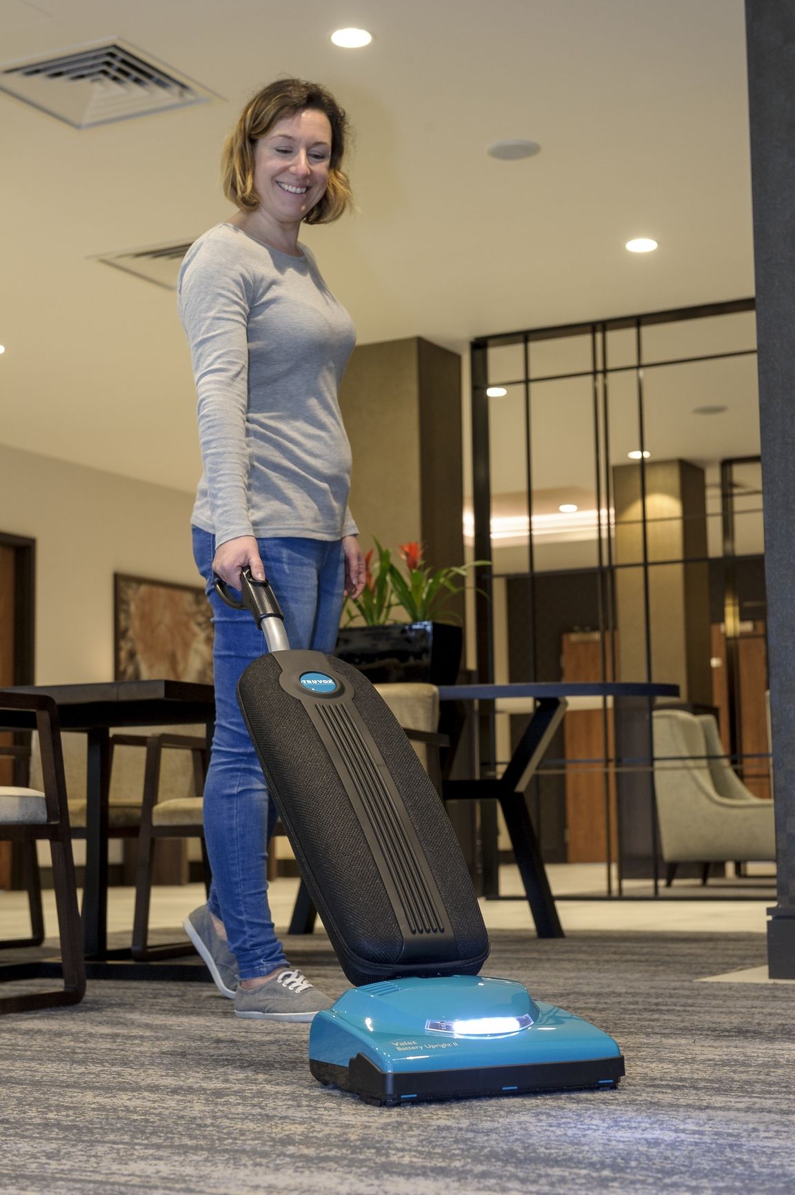 Truvox Valet Battery Upright Vacuum