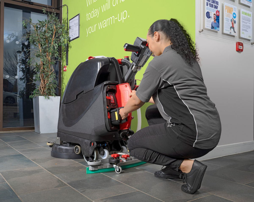 Numatic Twintec TTB3045NX-R Scrubber Dryer LESS BATTERY