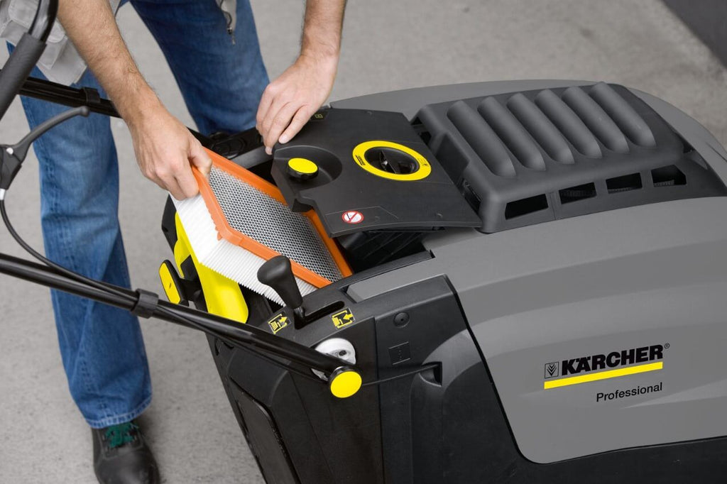 Karcher KM 75/40W Bp Vacuum Sweeper