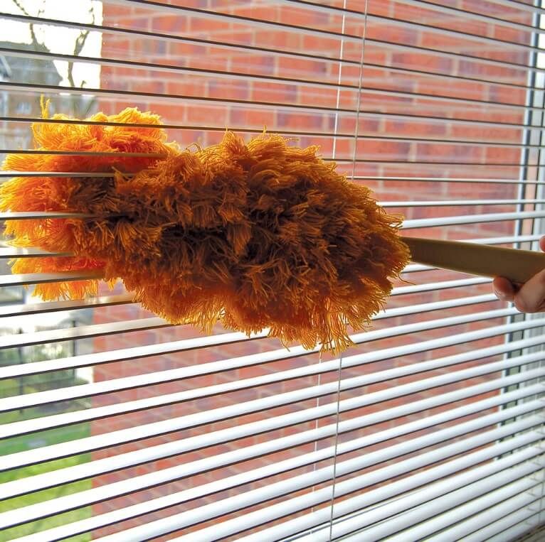 Golden Magnet Dust Maid